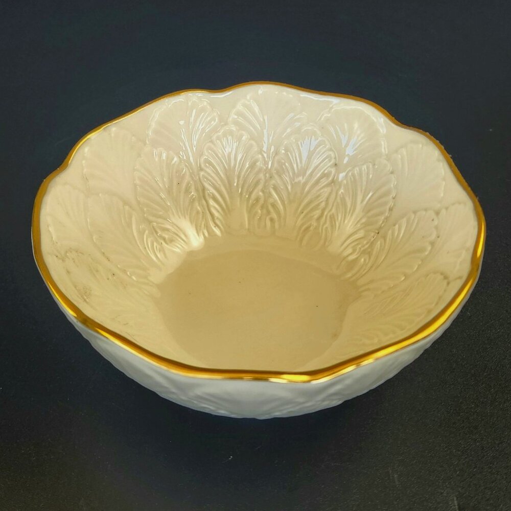 Vintage - Footed Bon Bon Greenfield Collection by Lenox - 4.5" Diameter